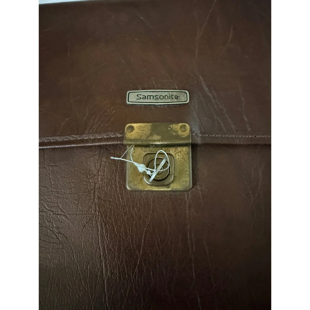 Samsonite complete lock
